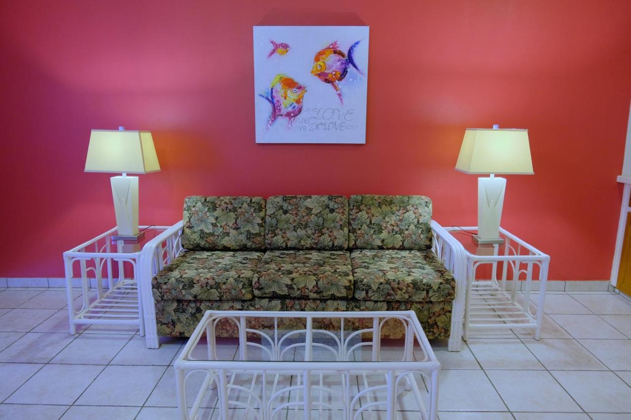 Aruba Quality Apartments & Suites Palm Beach Buitenkant foto