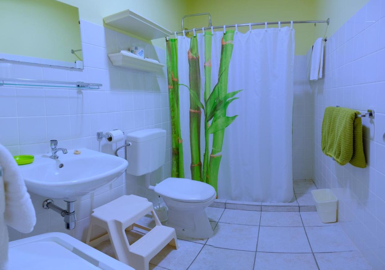 Aruba Quality Apartments & Suites Palm Beach Buitenkant foto