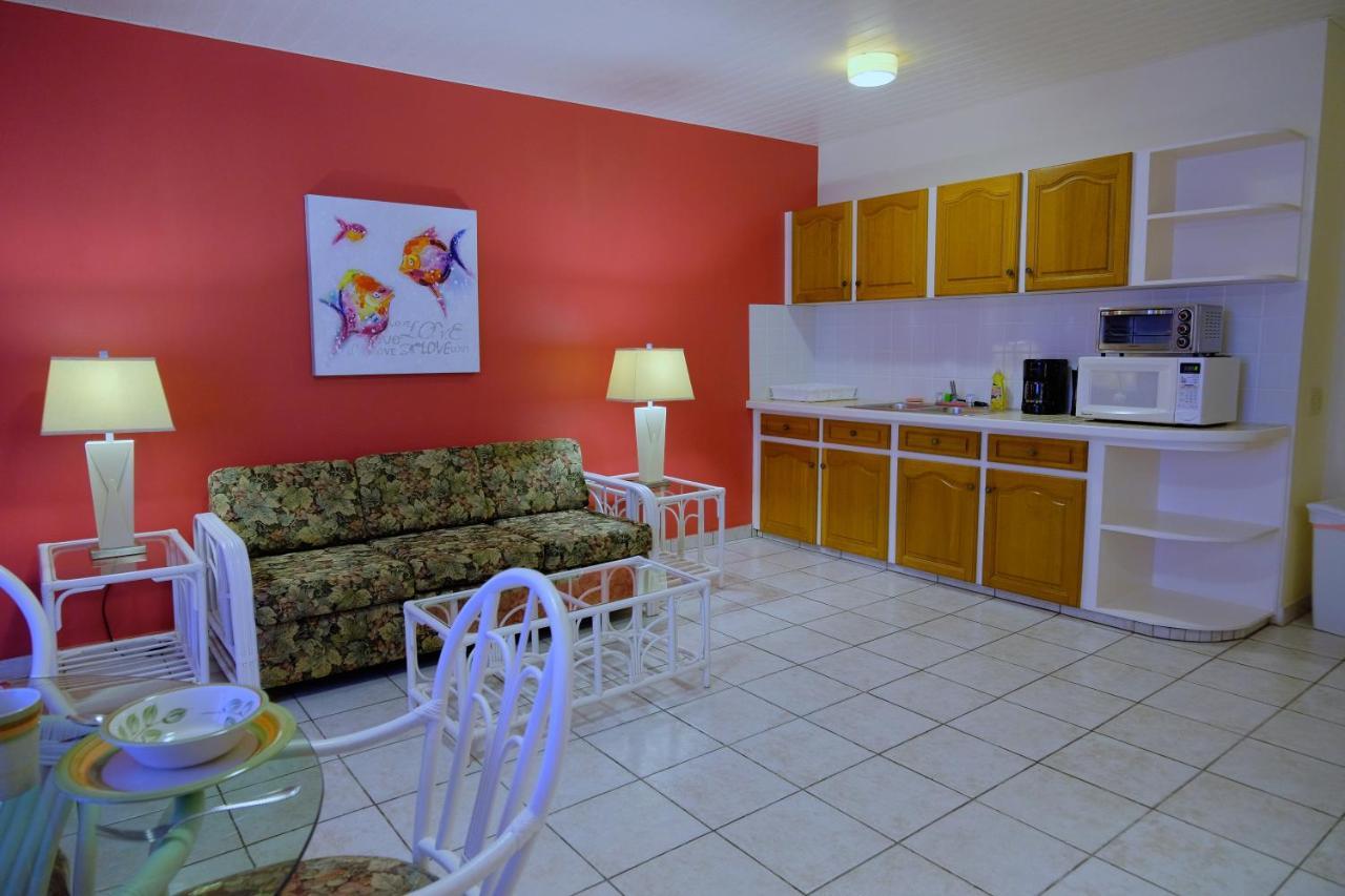 Aruba Quality Apartments & Suites Palm Beach Buitenkant foto
