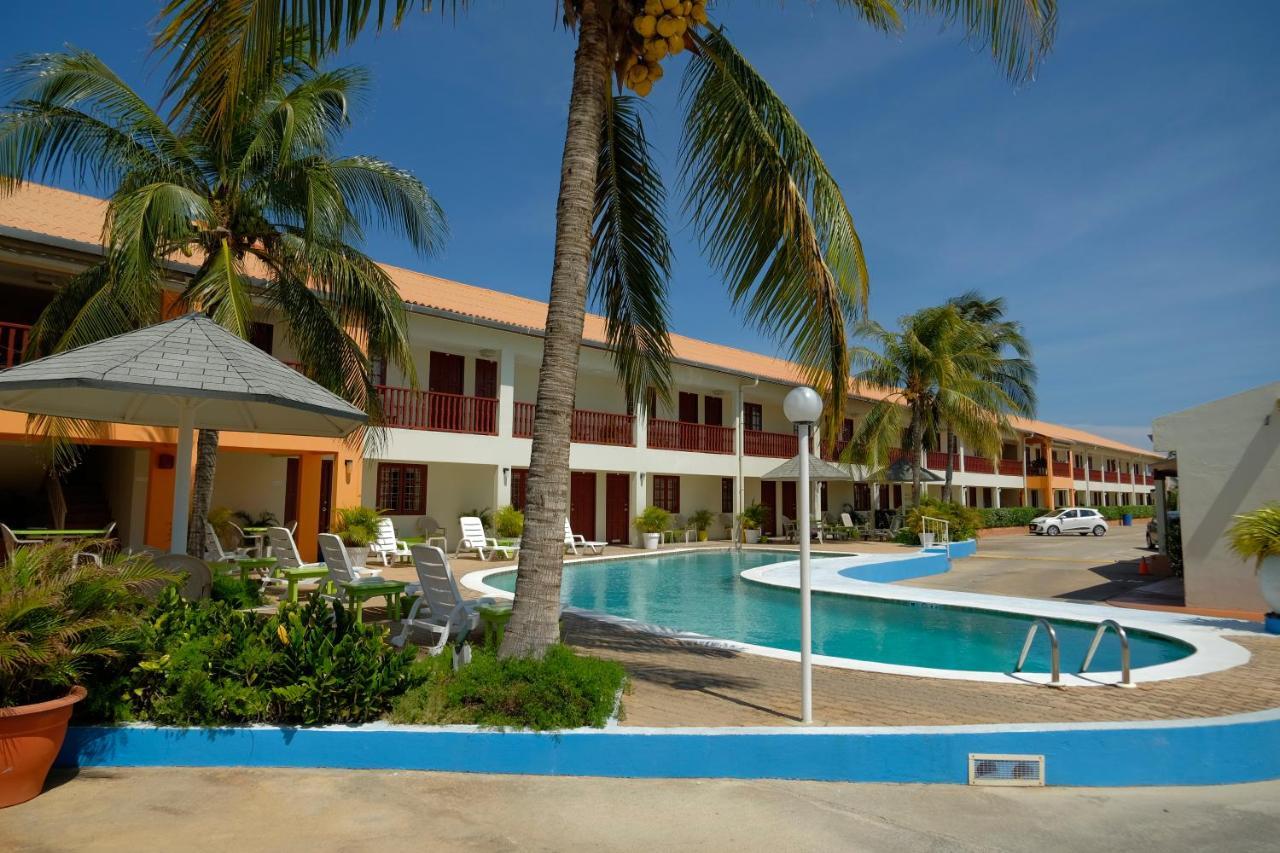 Aruba Quality Apartments & Suites Palm Beach Buitenkant foto