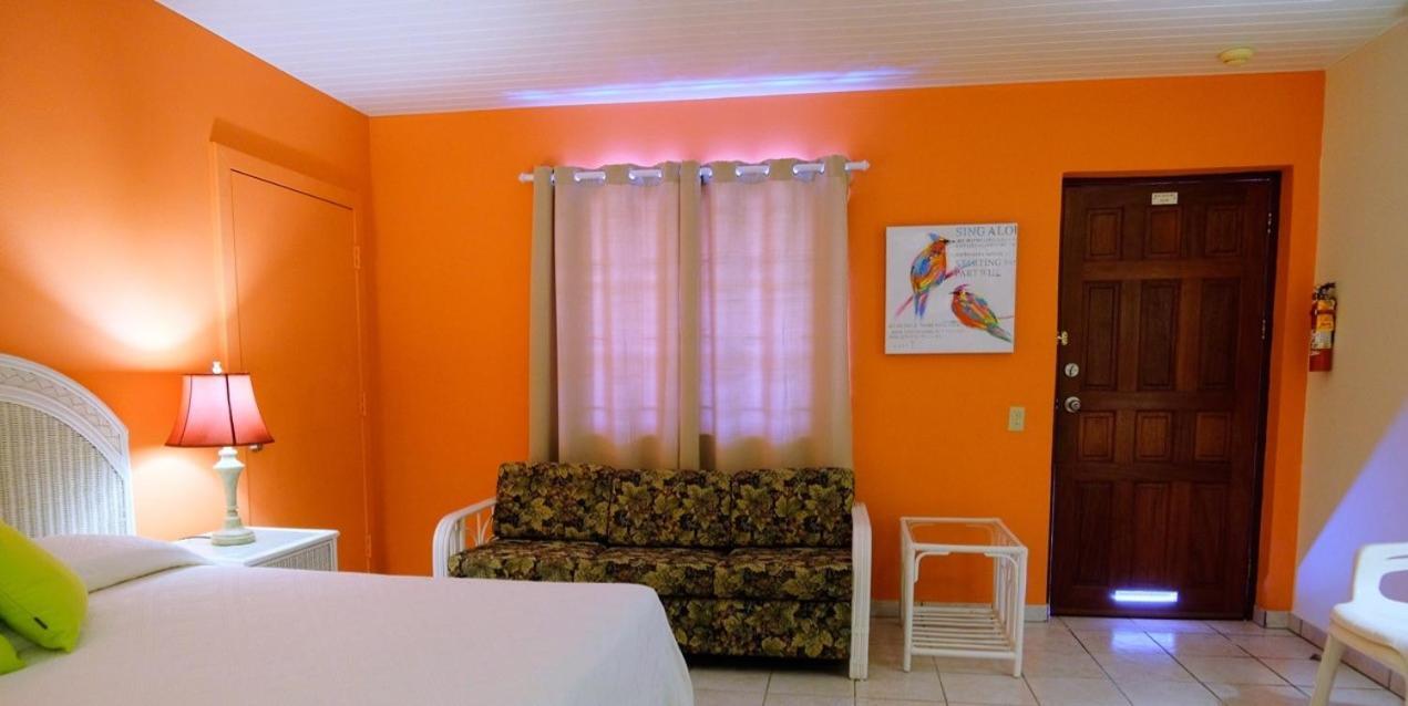Aruba Quality Apartments & Suites Palm Beach Buitenkant foto