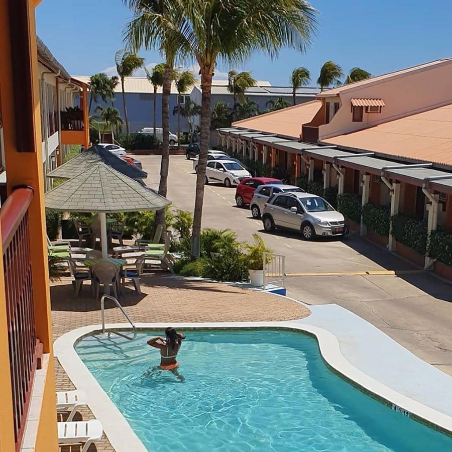 Aruba Quality Apartments & Suites Palm Beach Buitenkant foto
